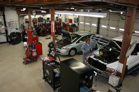 auto body services near me.